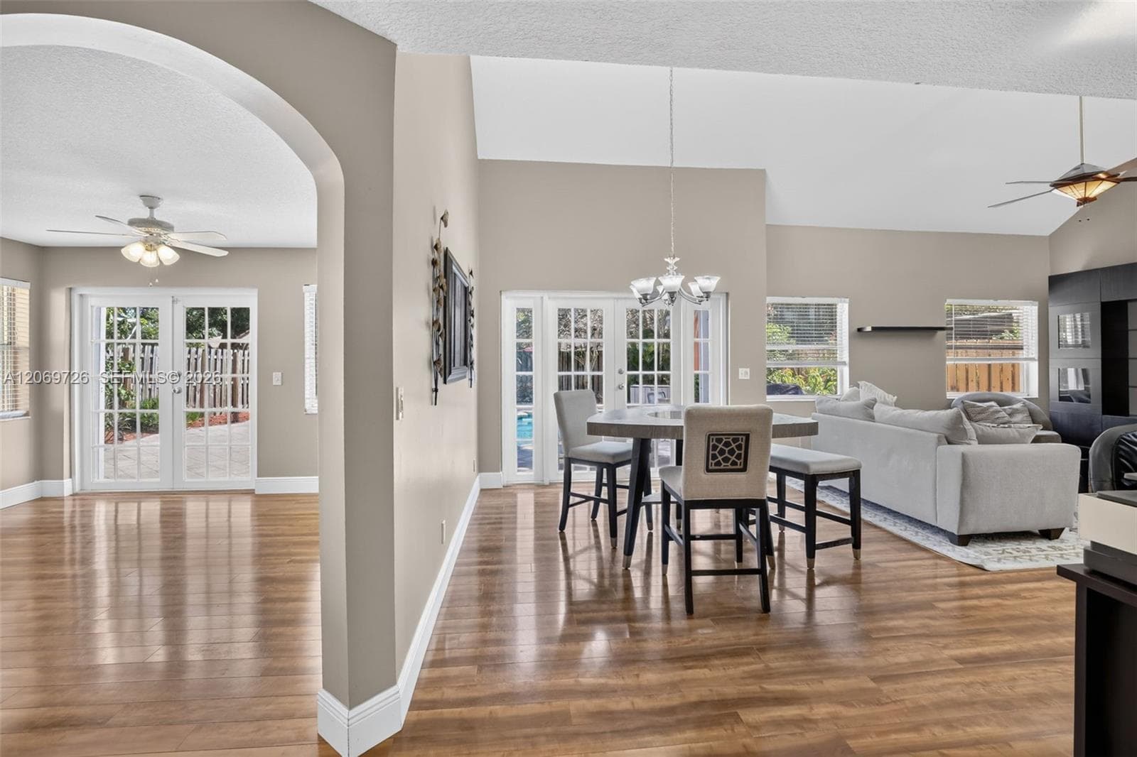 2638 Oak Park Cir, Davie, FL 33328 — zdjęcie 4