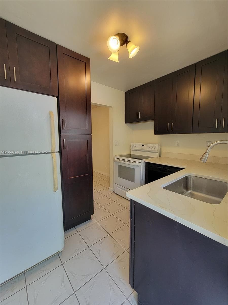 1425 Arthur St # 101A, Hollywood, FL 33020 — zdjęcie 2