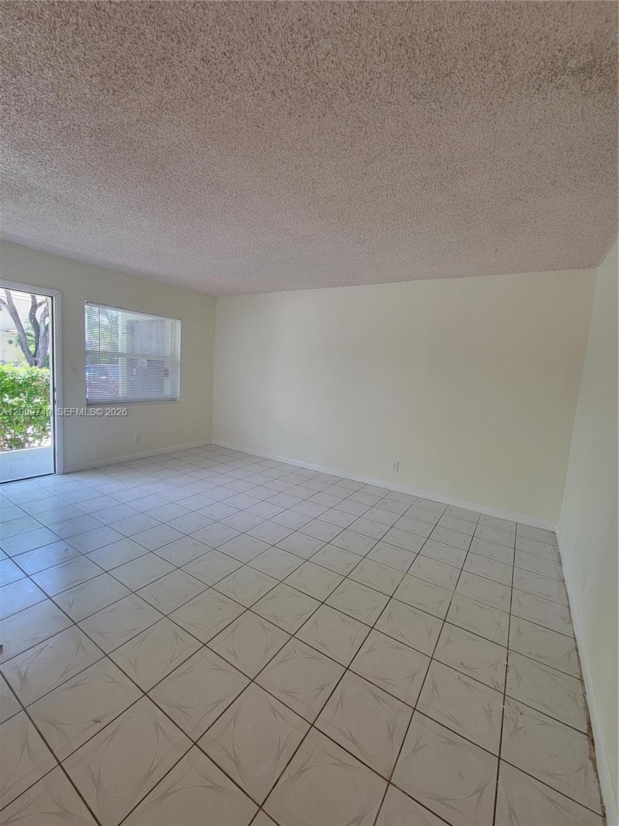 1425 Arthur St # 101A, Hollywood, FL 33020 — zdjęcie 5