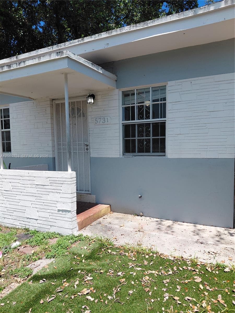 5731 NW 6th Ave, Miami, FL 33127 — zdjęcie 2