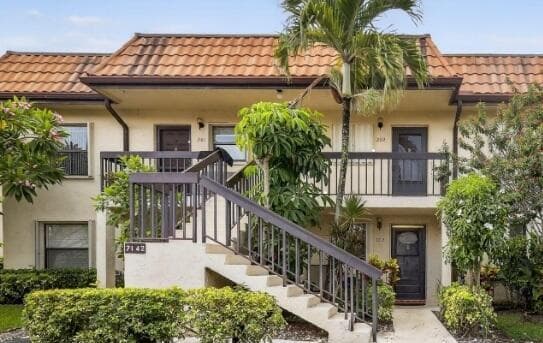 7142 GOLF COLONY Court # 102, Lake Worth, FL 33467