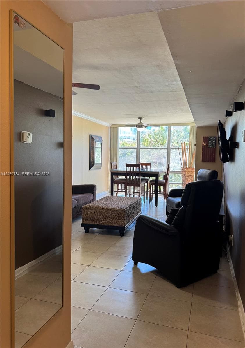 210 172nd St # 334, Sunny Isles Beach, FL 33160 — zdjęcie 3
