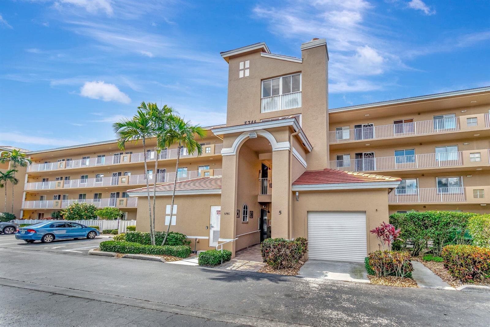 5746 CRYSTAL SHORES Drive # 103, Boynton Beach, FL 33437