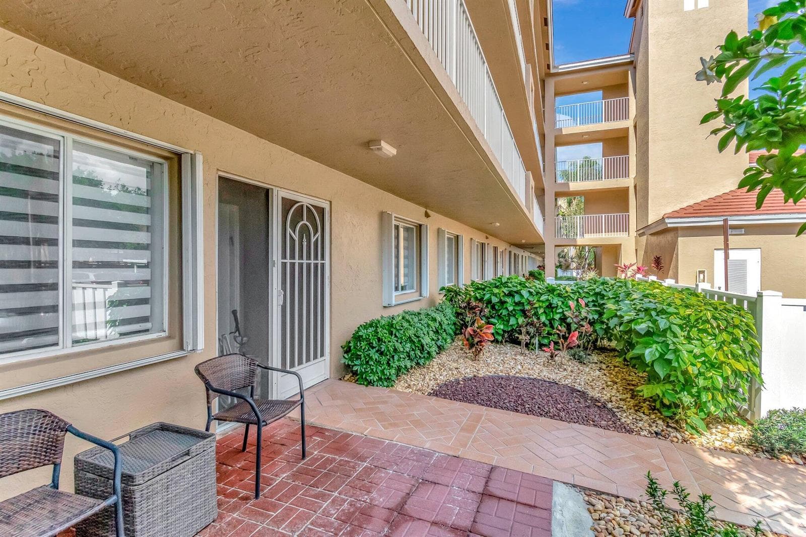 5746 CRYSTAL SHORES Drive # 103, Boynton Beach, FL 33437 — zdjęcie 4