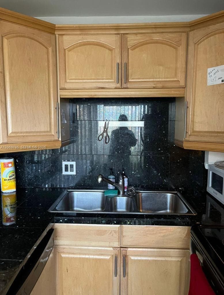 3239 W Trade Ave # 2, Miami, FL 33133 — zdjęcie 4