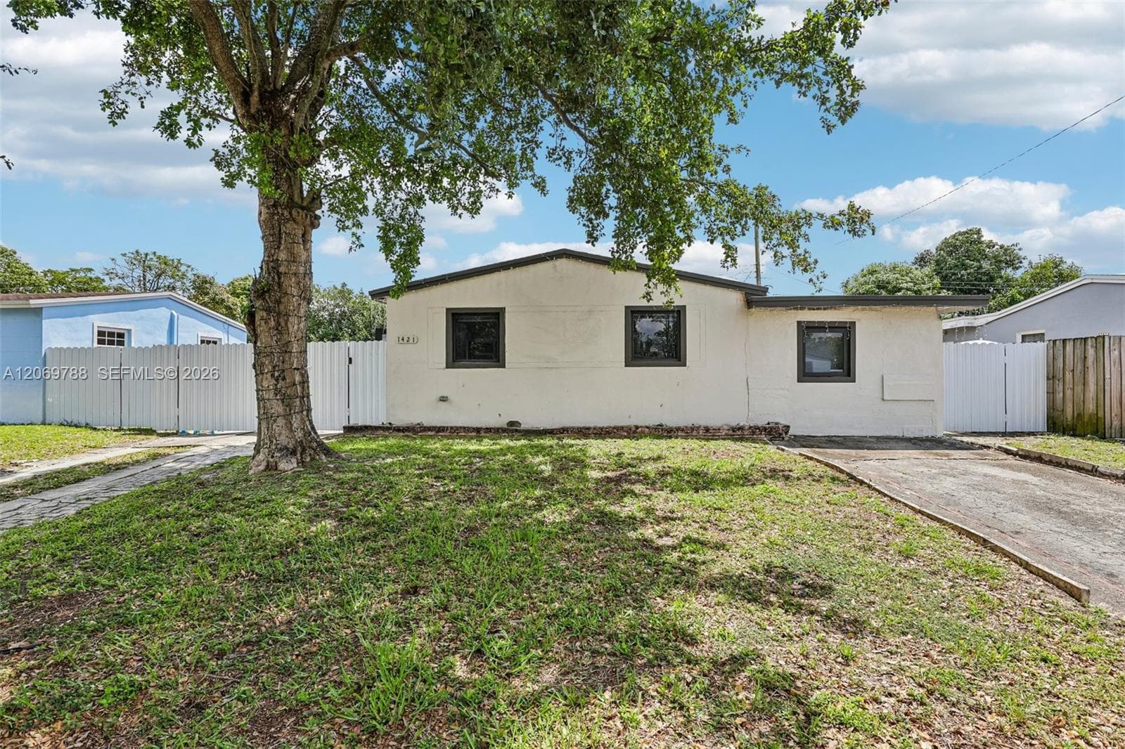 1421 N 68th Ter # 1421, Hollywood, FL 33024