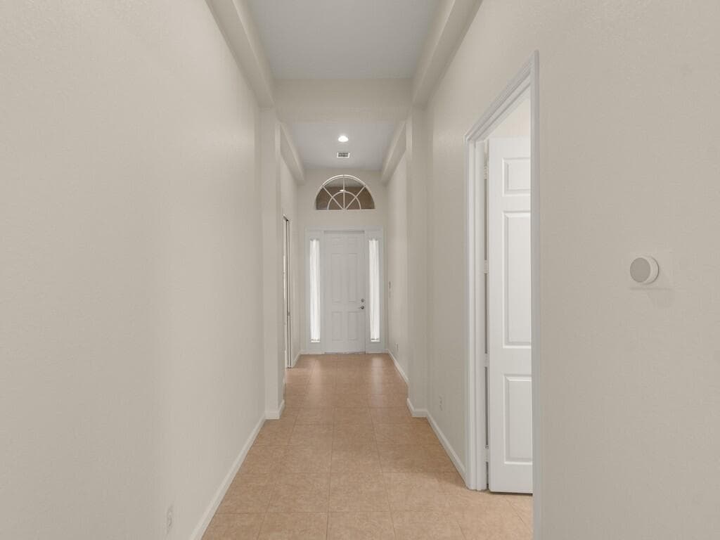 2287 SW NEWPORT ISLES Boulevard, Port St. Lucie, FL 34953 — zdjęcie 4