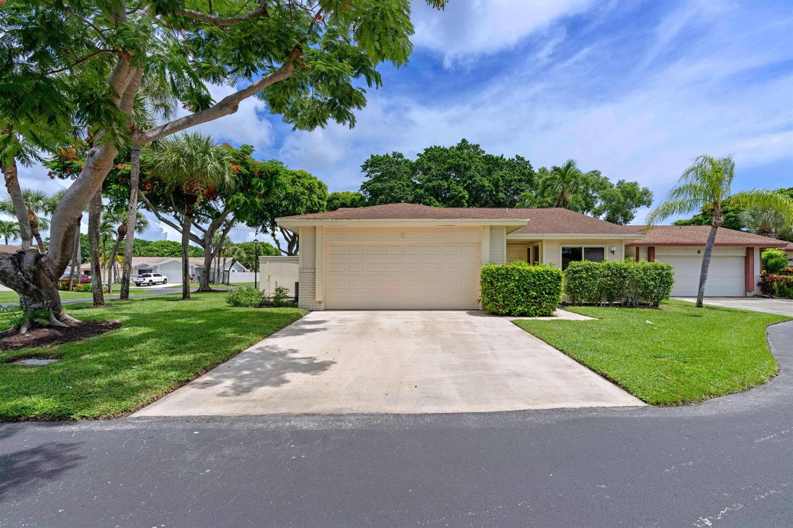 9 Danby Place, Boynton Beach, FL 33426