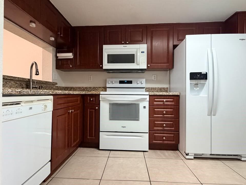 721 SW 113th Way # 721, Pembroke Pines, FL 33025 — zdjęcie 4