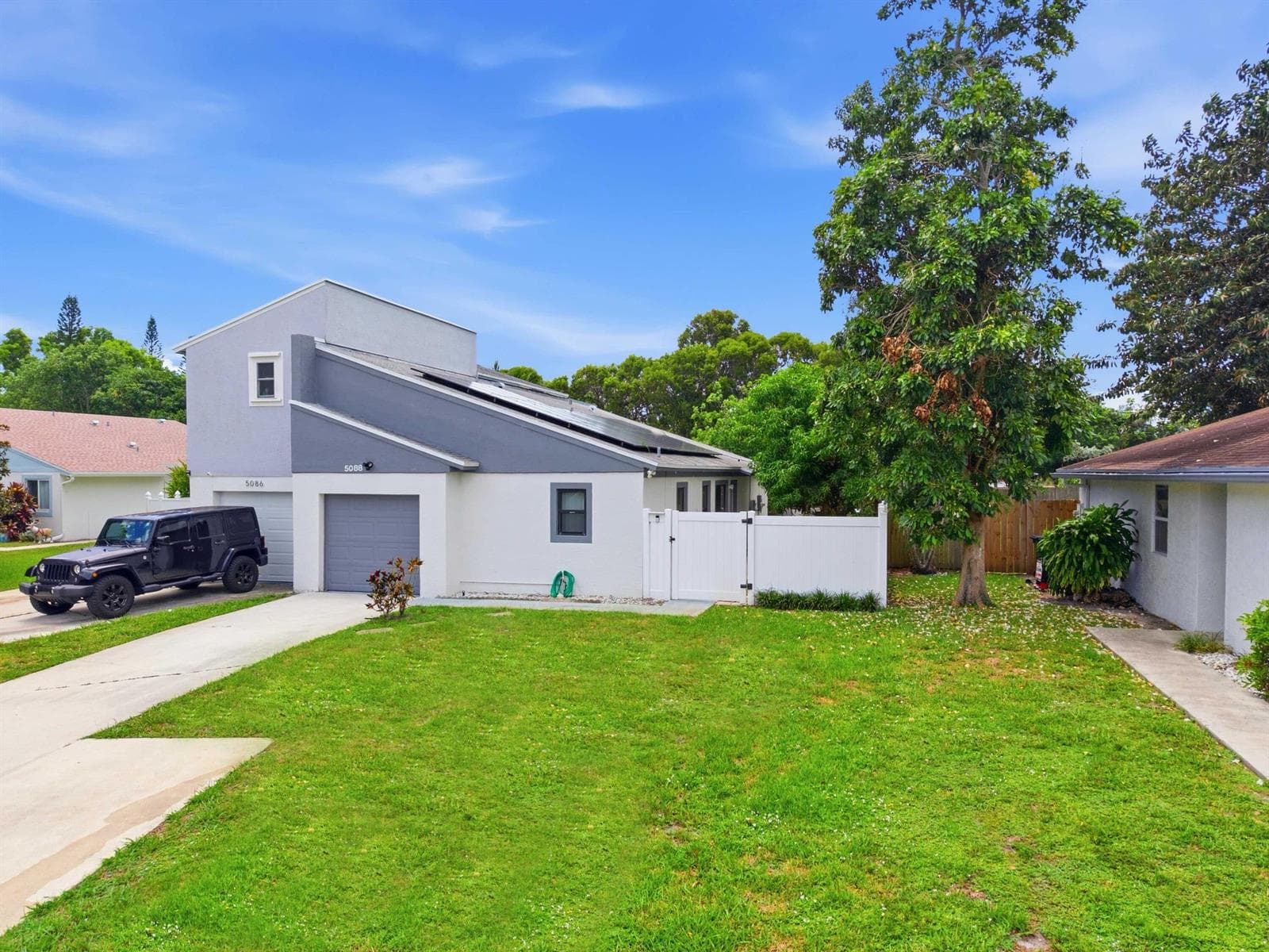 5088 NW 5TH Street, Delray Beach, FL 33445 — zdjęcie 2