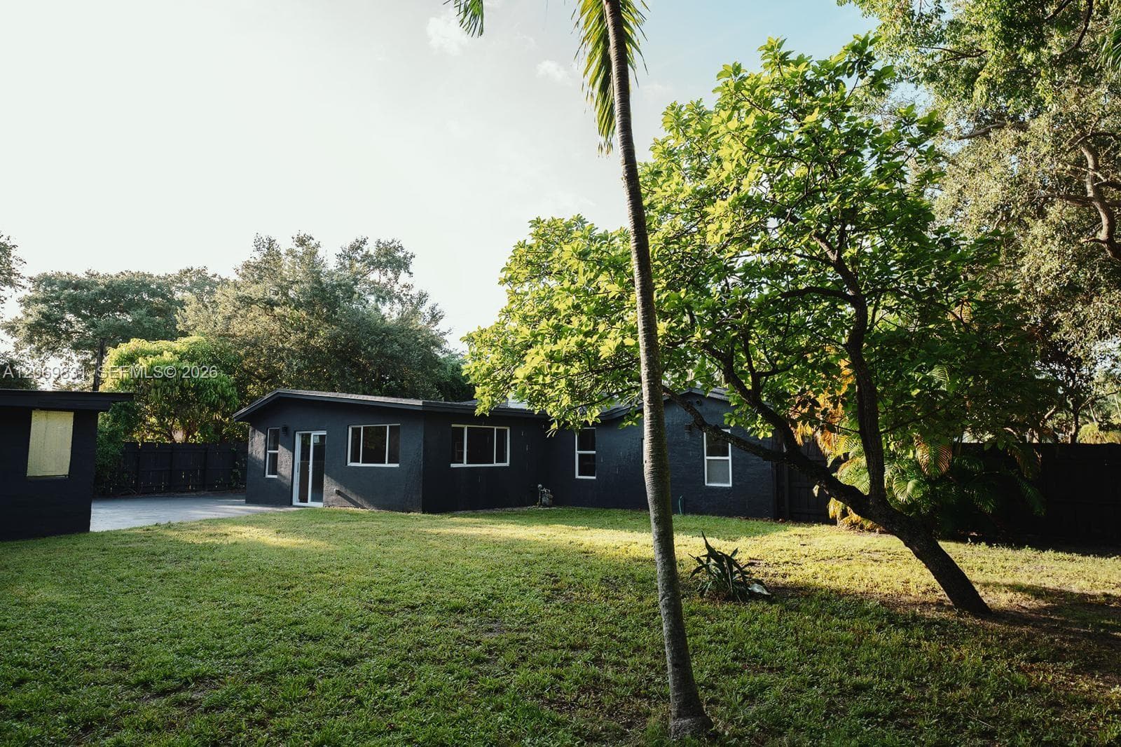 801 NE 144th St, North Miami, FL 33161 — zdjęcie 3