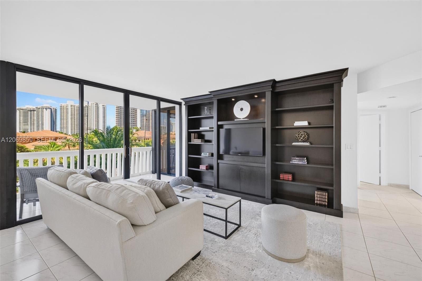 1000 Island Blvd # 405, Aventura, FL 33160 — zdjęcie 4