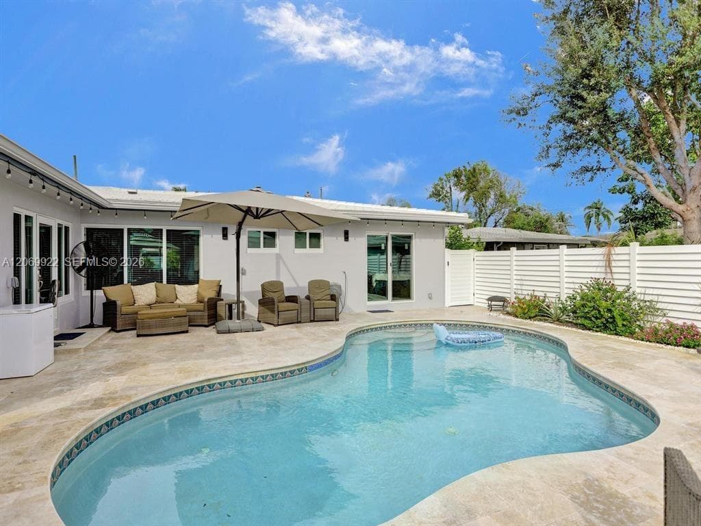1580 NE 34th St, Oakland Park, FL 33334 — zdjęcie 2