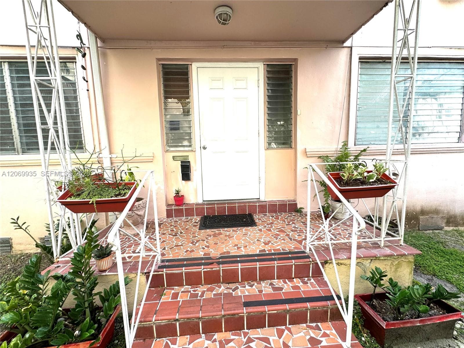 433 Santander Ave # 1, Coral Gables, FL 33134 — zdjęcie 2