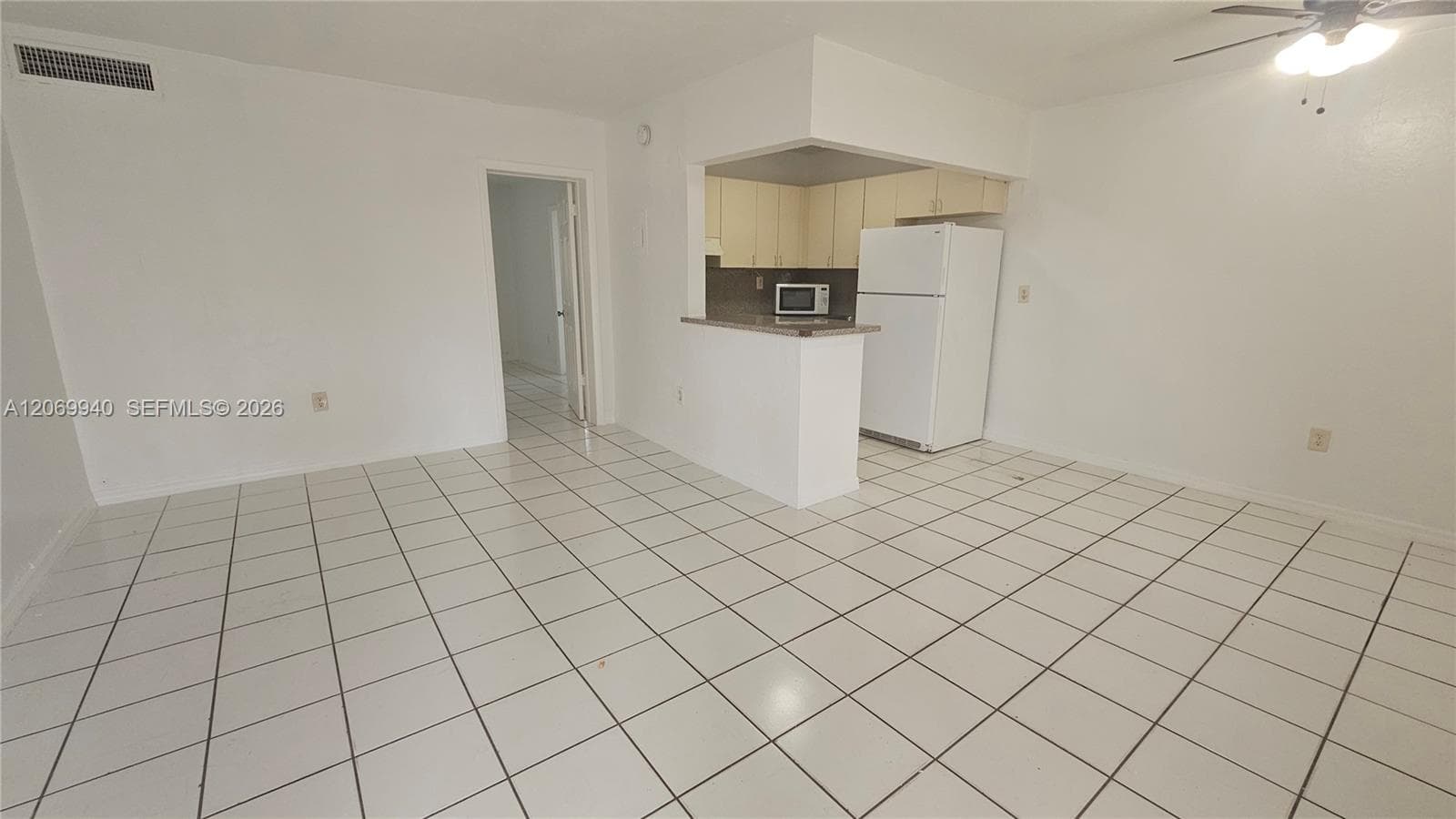 1230 W 54th St # 226A, Hialeah, FL 33012 — zdjęcie 4