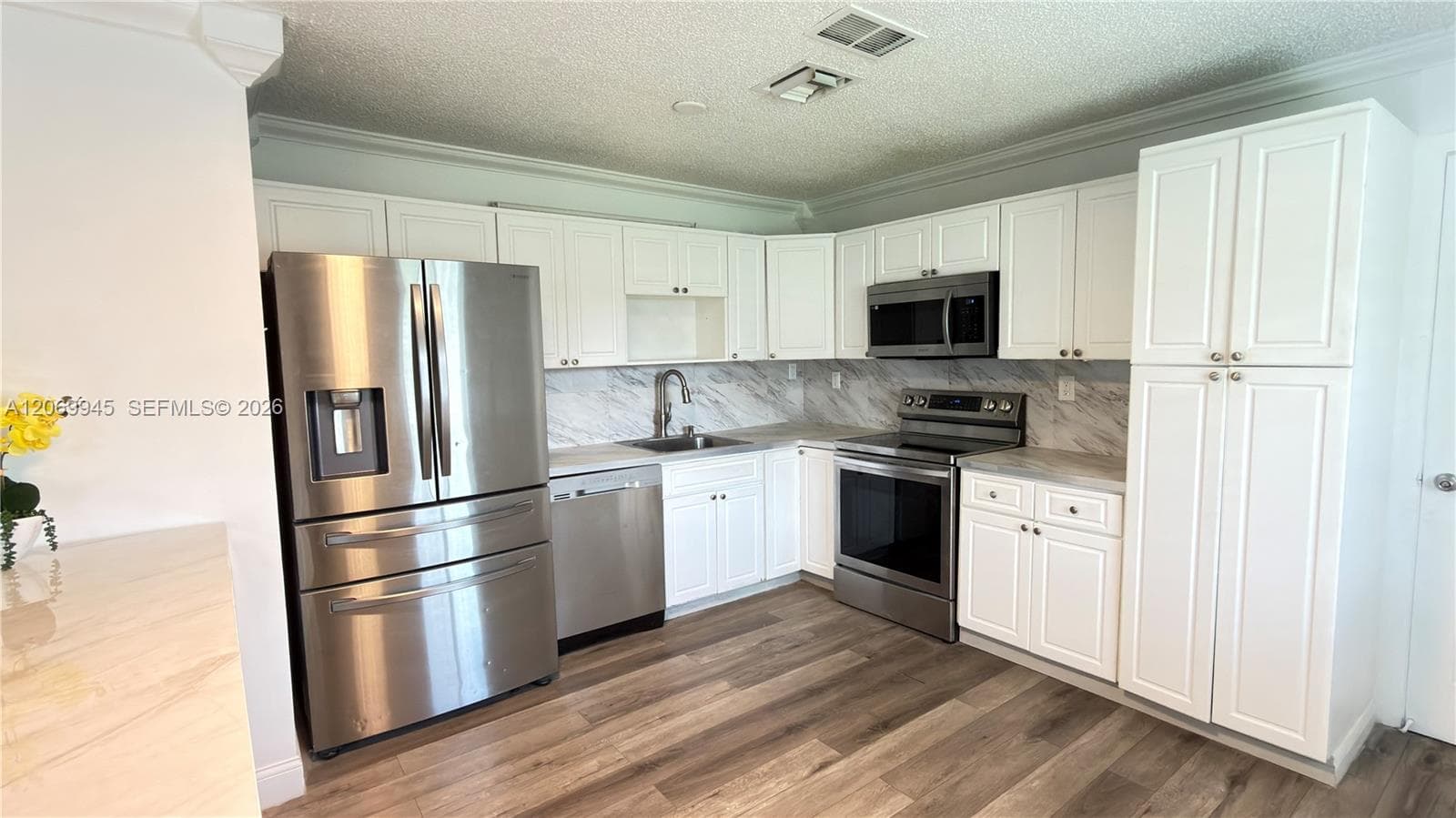 8151 SW 7th St, North Lauderdale, FL 33068 — zdjęcie 5