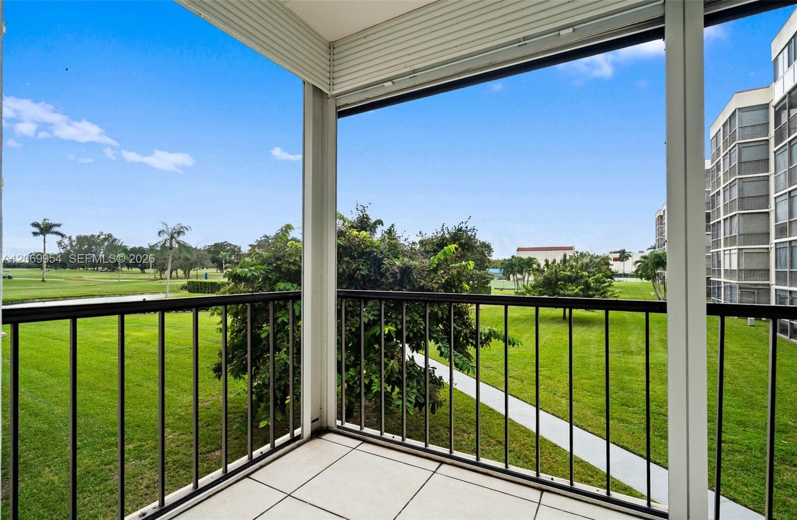 8900 Washington Blvd # 205, Pembroke Pines, FL 33025