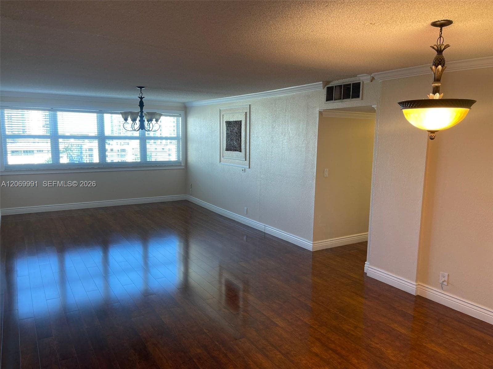 111 Golden Isles Dr # F2, Hallandale Beach, FL 33009 — zdjęcie 2