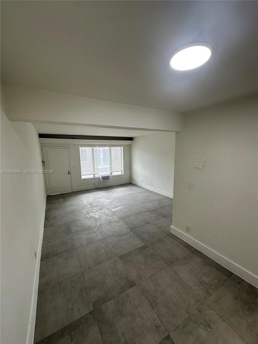 1225 Normandy Dr # 8, Miami Beach, FL 33141 — zdjęcie 3