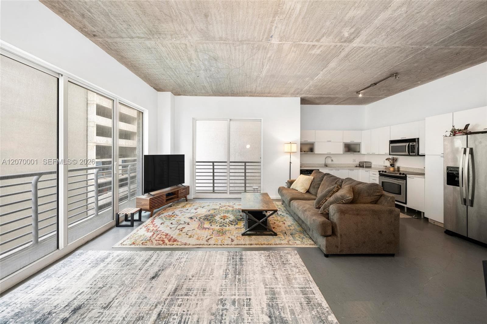 234 NE 3rd St # 602, Miami, FL 33132 — zdjęcie 2