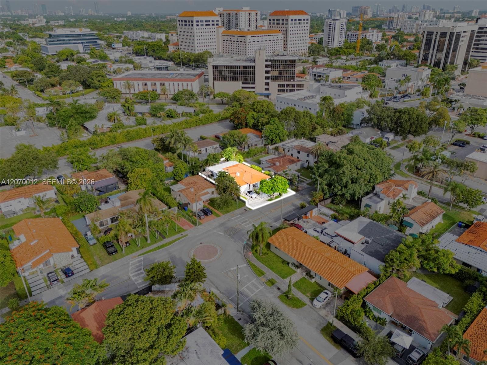 619 SW 39th Ave, Miami, FL 33134 — zdjęcie 5