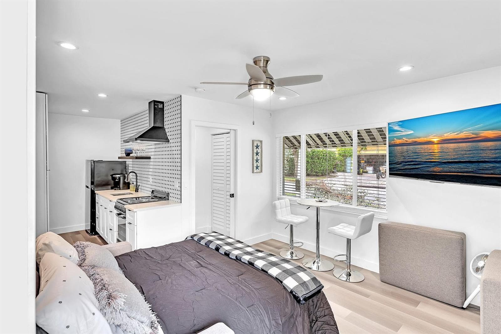 649 NE 16th Terrace, Fort Lauderdale, FL 33304 — zdjęcie 5
