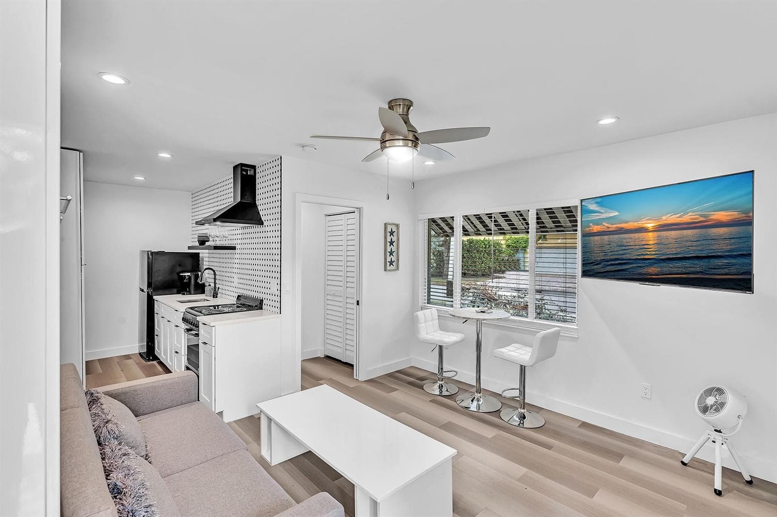 649 NE 16th Terrace, Fort Lauderdale, FL 33304 — zdjęcie 4