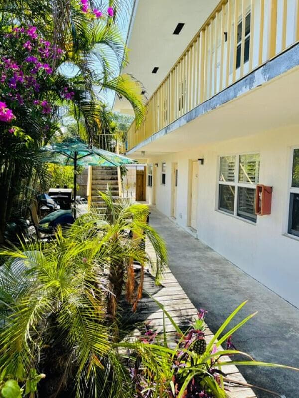 1609 S Federal Highway # 103, FL 33460 — zdjęcie 2