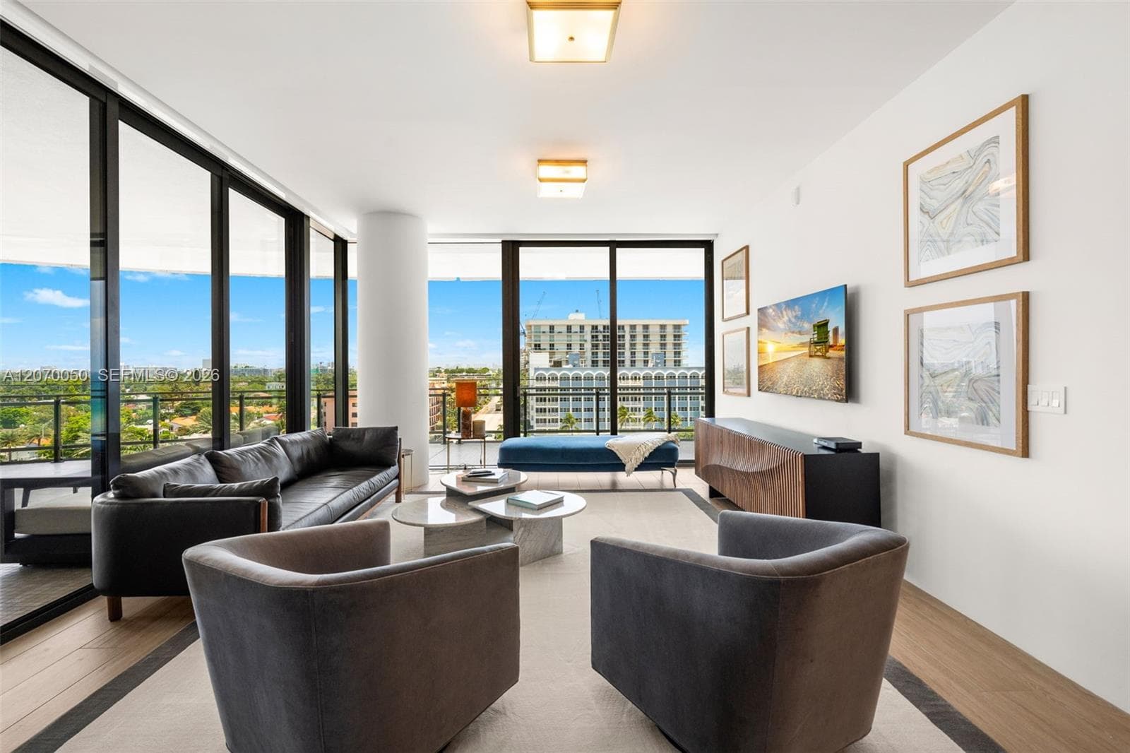 8701 Collins Ave # 705, Miami Beach, FL 33154 — zdjęcie 2