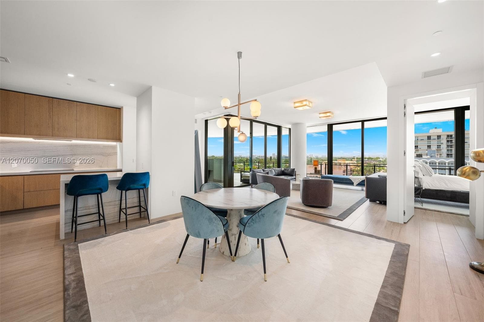 8701 Collins Ave # 705, Miami Beach, FL 33154 — zdjęcie 4
