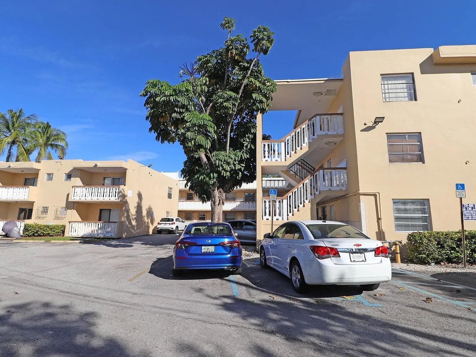2031 NE 139th Street # 6, North Miami Beach, FL 33181
