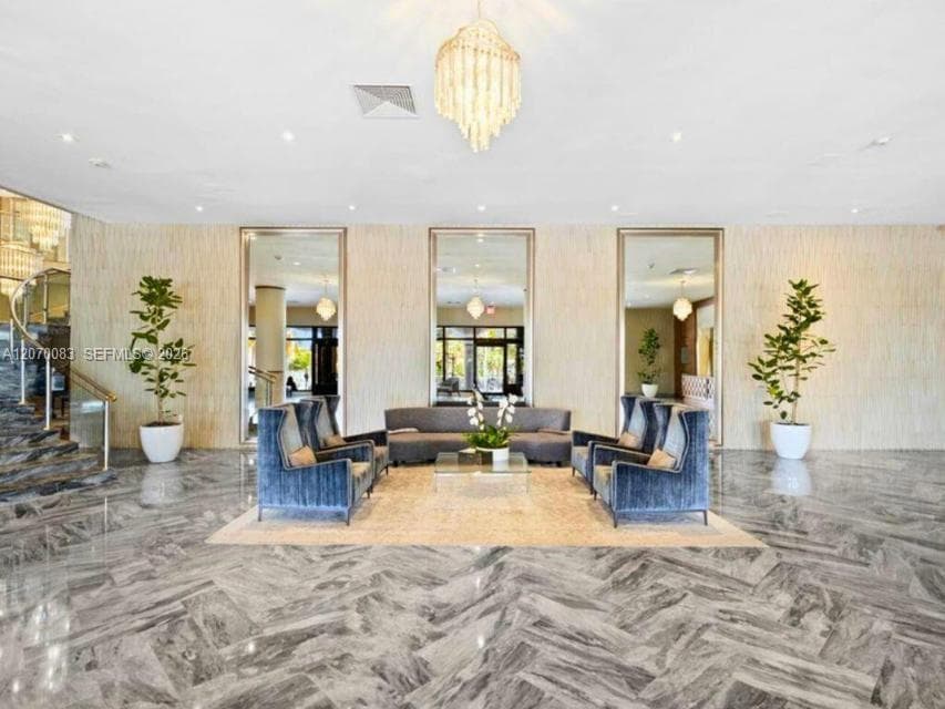 5401 Collins Ave # 144, Miami Beach, FL 33140 — zdjęcie 2