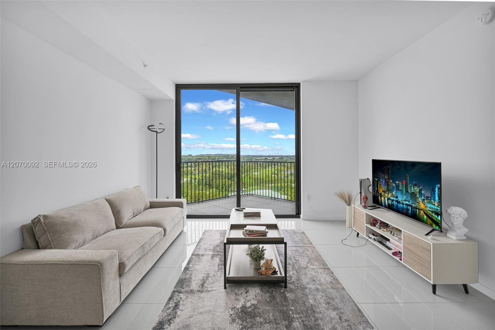 5300 Paseo Blvd # 1410, Doral, FL 33166 — zdjęcie 2
