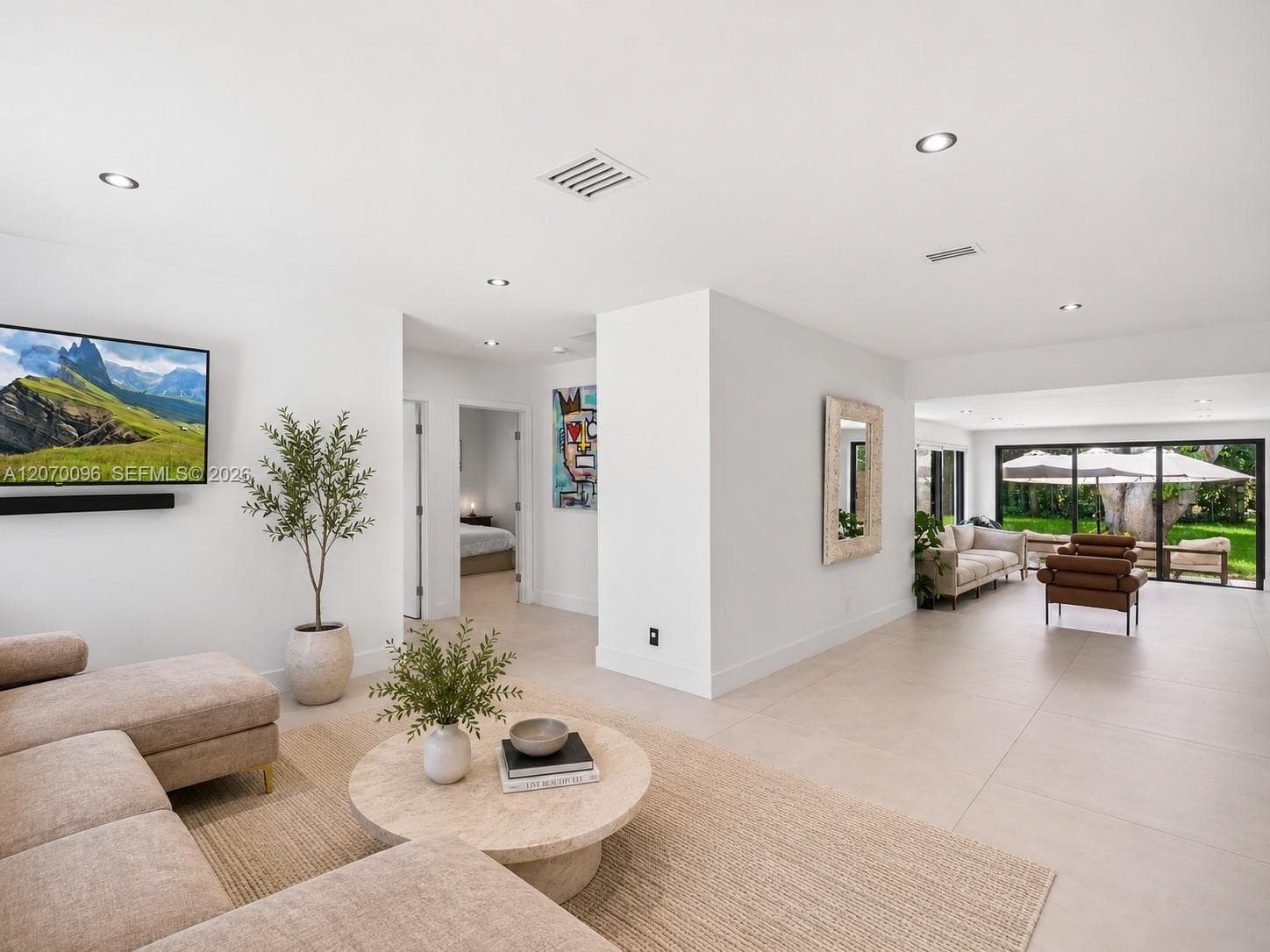 14324 Garden Dr, Miami, FL 33168 — zdjęcie 3