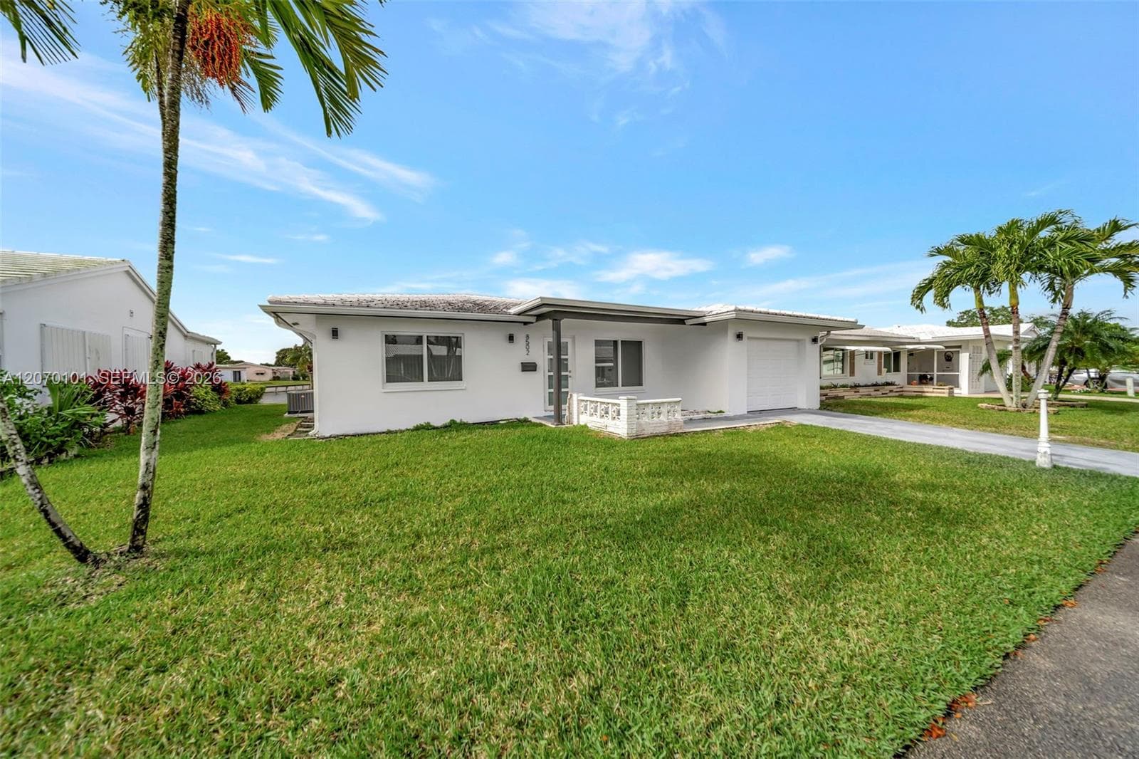 8502 NW 59th St, Tamarac, FL 33321 — zdjęcie 3