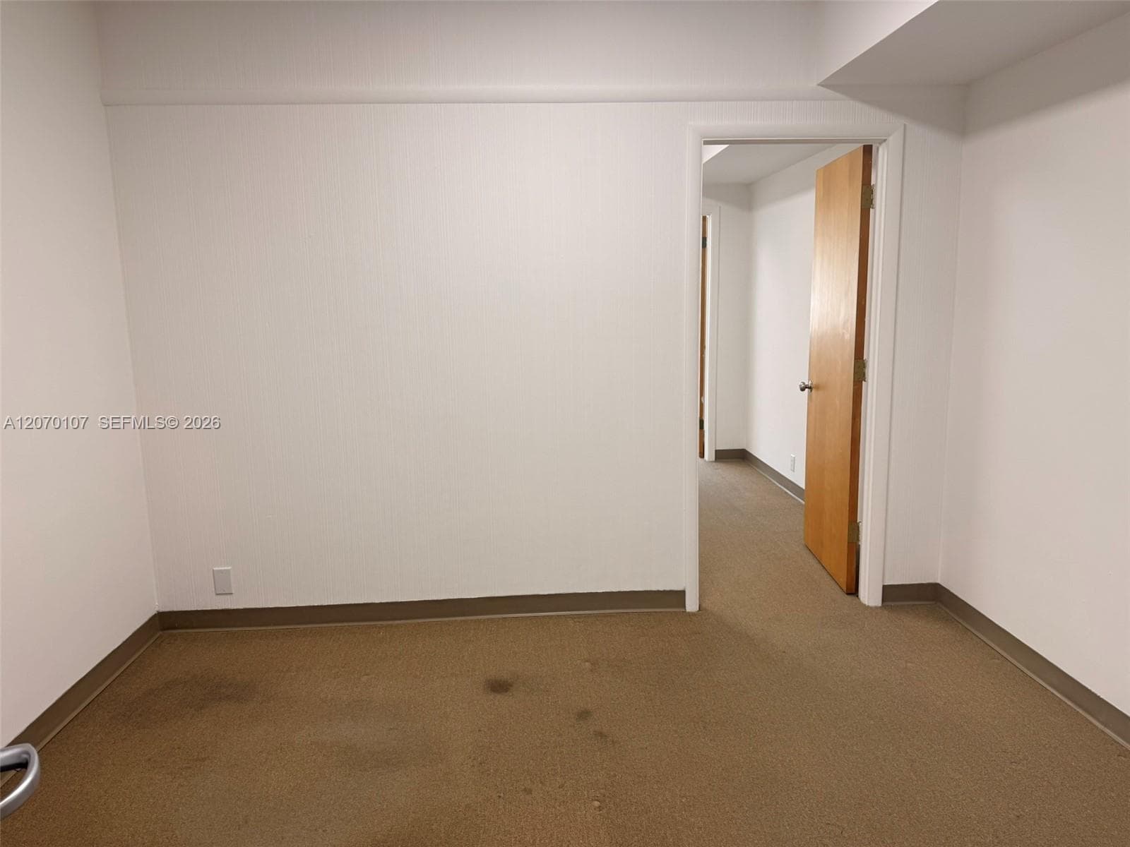 299 Alhambra Cir # 307, Coral Gables, FL 33134 — zdjęcie 3