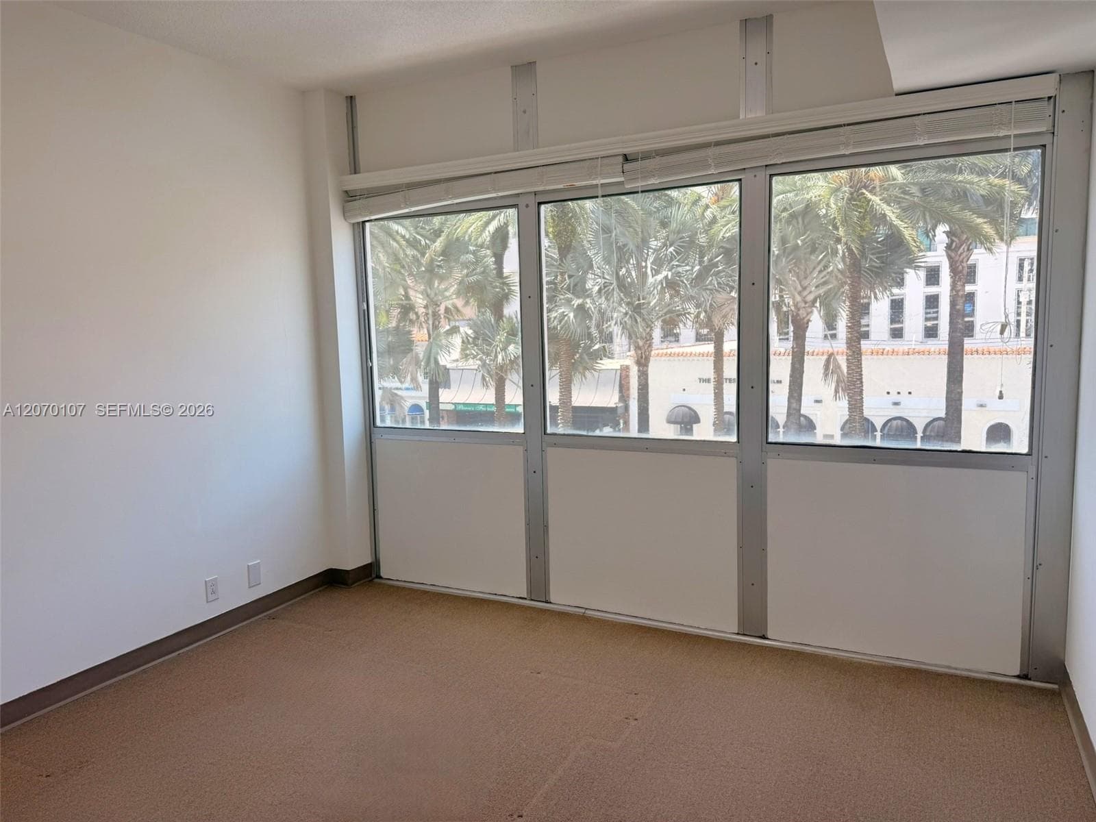 299 Alhambra Cir # 307, Coral Gables, FL 33134 — zdjęcie 5