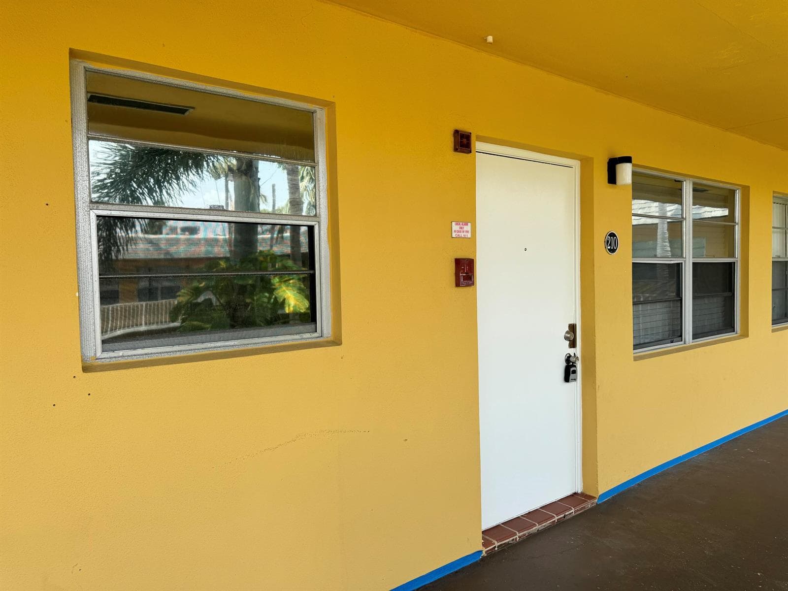 220 CROTON Avenue # 210, Lantana, FL 33462