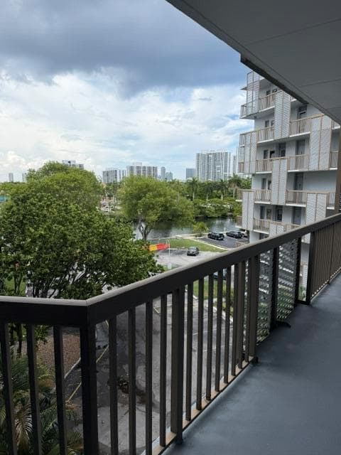 3475 N COUNTRY CLUB Drive # 508, Aventura, FL 33180 — zdjęcie 2