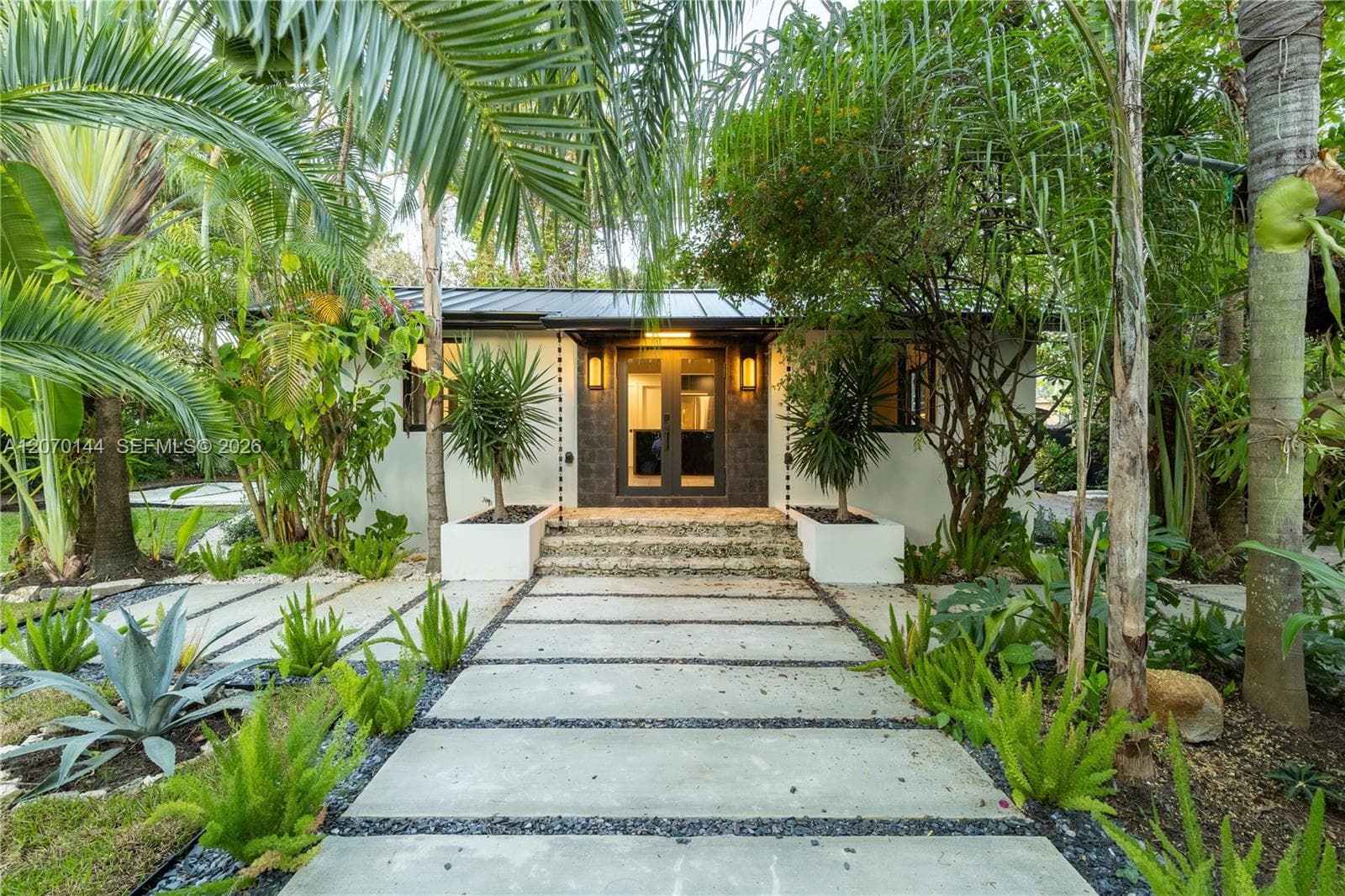 10901 NE 3rd Ave, Miami, FL 33161 — zdjęcie 4