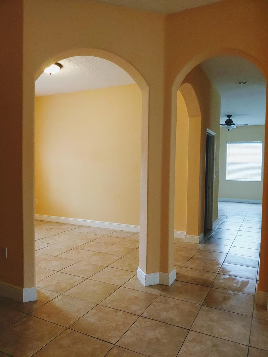 2449 SW Savage Boulevard, Port St. Lucie, FL 34953 — zdjęcie 3