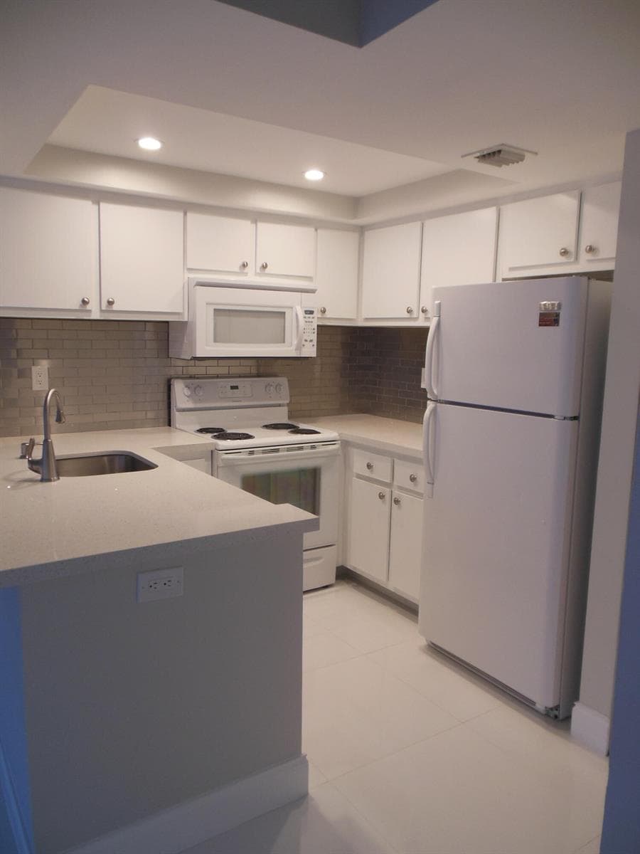 728 Executive Center Drive # 31, West Palm Beach, FL 33401 — zdjęcie 3