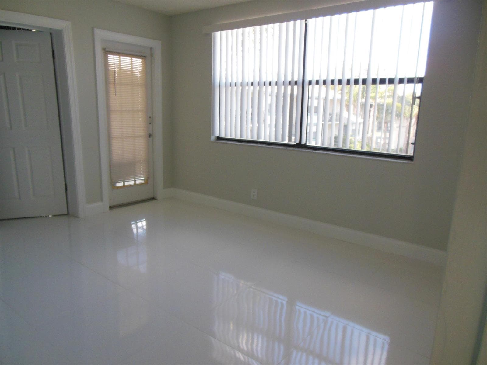 728 Executive Center Drive # 31, West Palm Beach, FL 33401 — zdjęcie 4