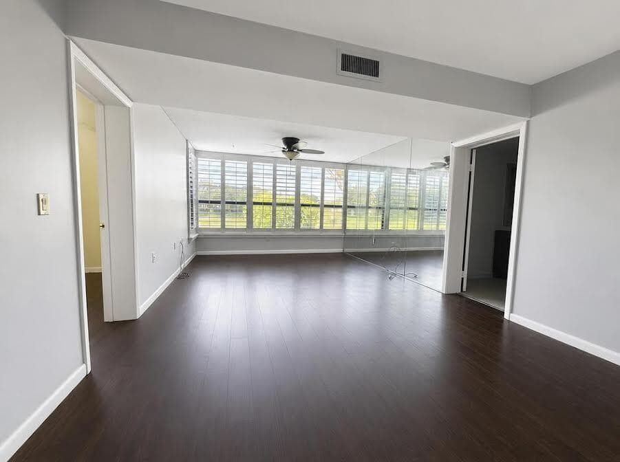 3540 WHITEHALL Drive # 105, West Palm Beach, FL 33401 — zdjęcie 4