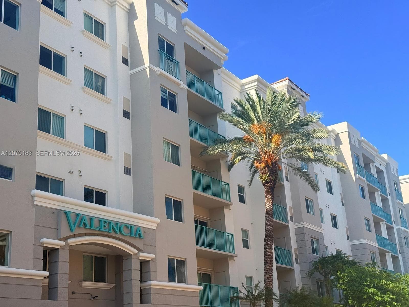 6001 SW 70th St # 625, South Miami, FL 33143