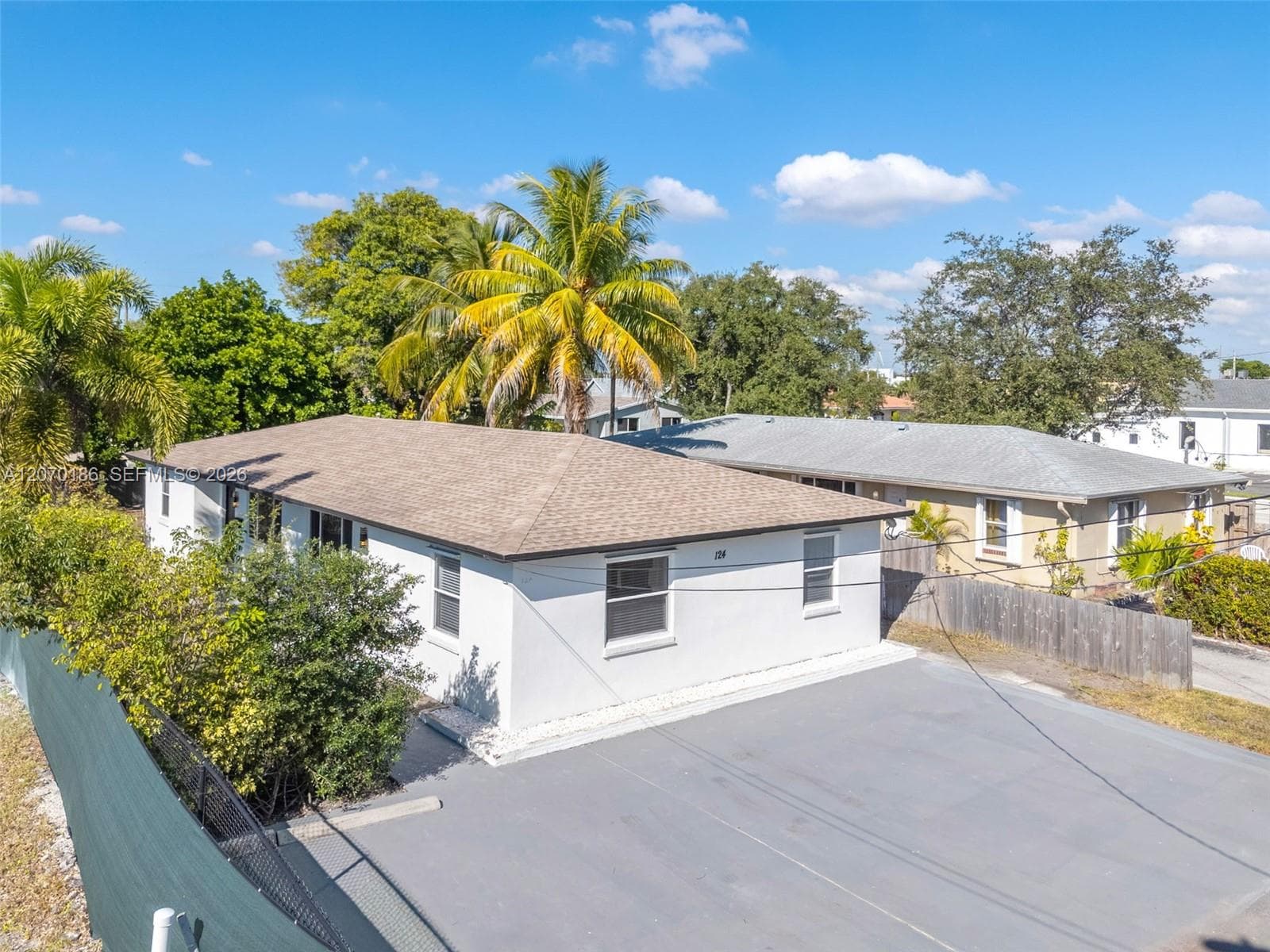124 SE 2nd Ter # 1-2, Hallandale Beach, FL 33009 — zdjęcie 2