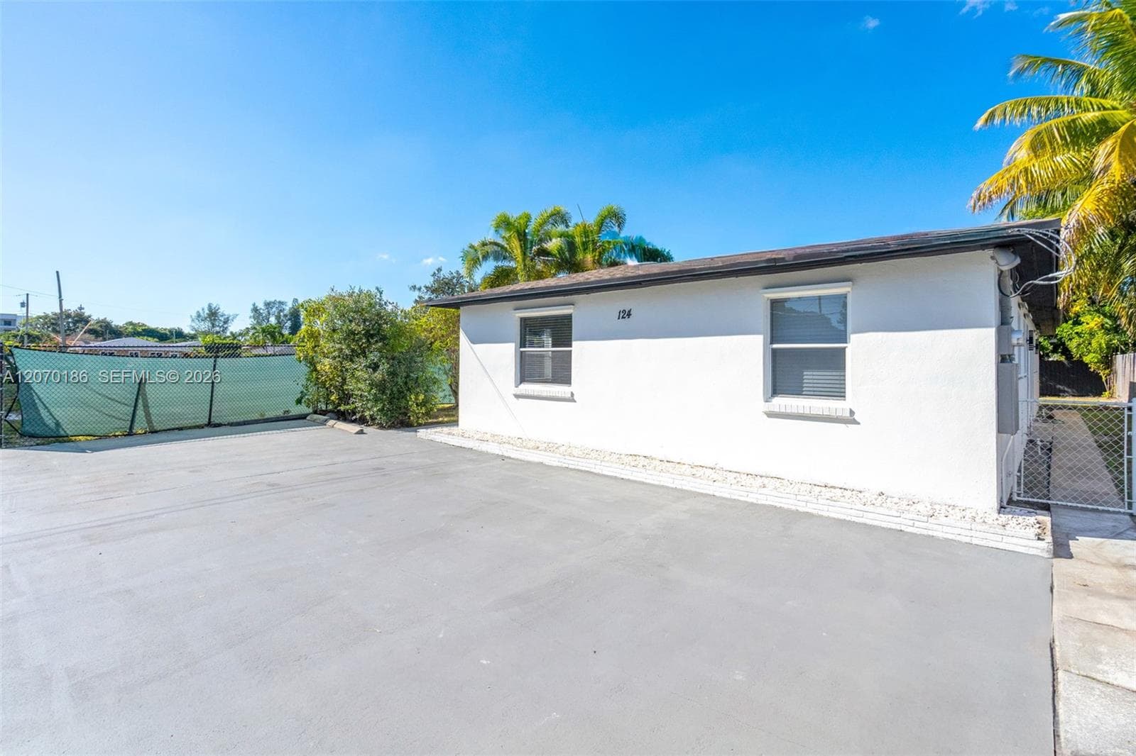 124 SE 2nd Ter # 1-2, Hallandale Beach, FL 33009 — zdjęcie 4