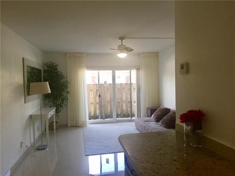 3220 Bayview Drive NE # 102, Fort Lauderdale, FL 33306 — zdjęcie 5