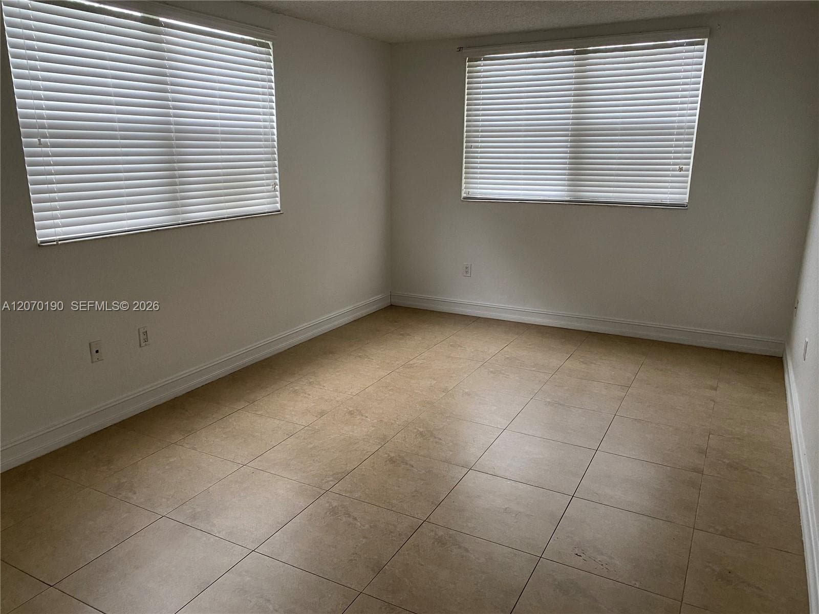 8245 Lake Dr # 101, Doral, FL 33166 — zdjęcie 4