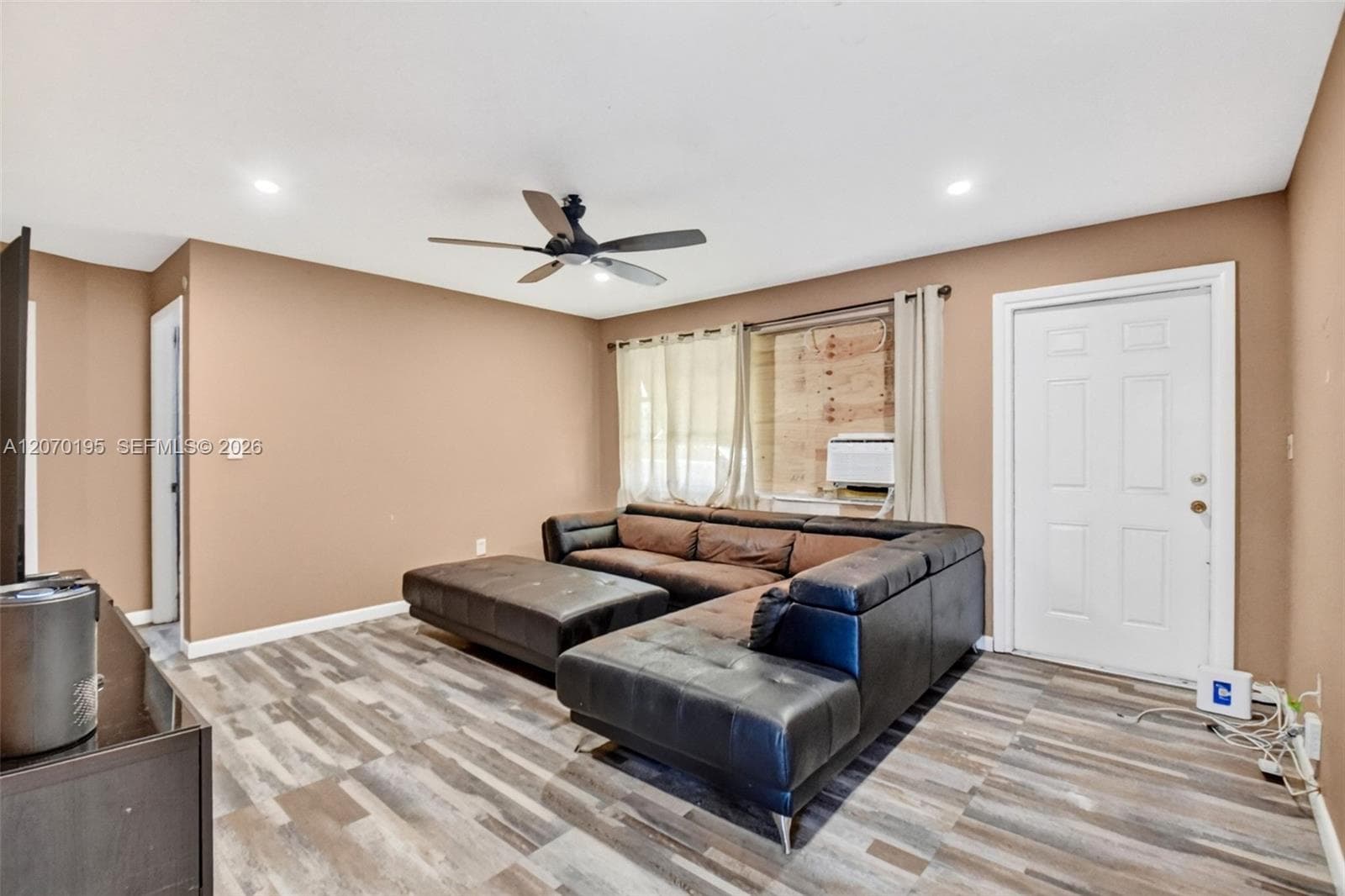 1572 Woodland Ave, West Palm Beach, FL 33415 — zdjęcie 5